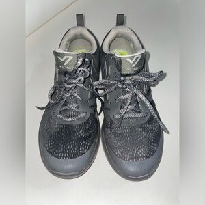 Vionic Brisk Miles Gray Low Top Running/Walking Sneakers Size 7.5